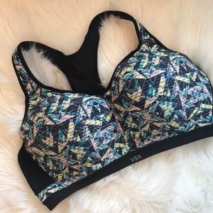 Victoria’s Secret Sport Bra 40E (40DD)
